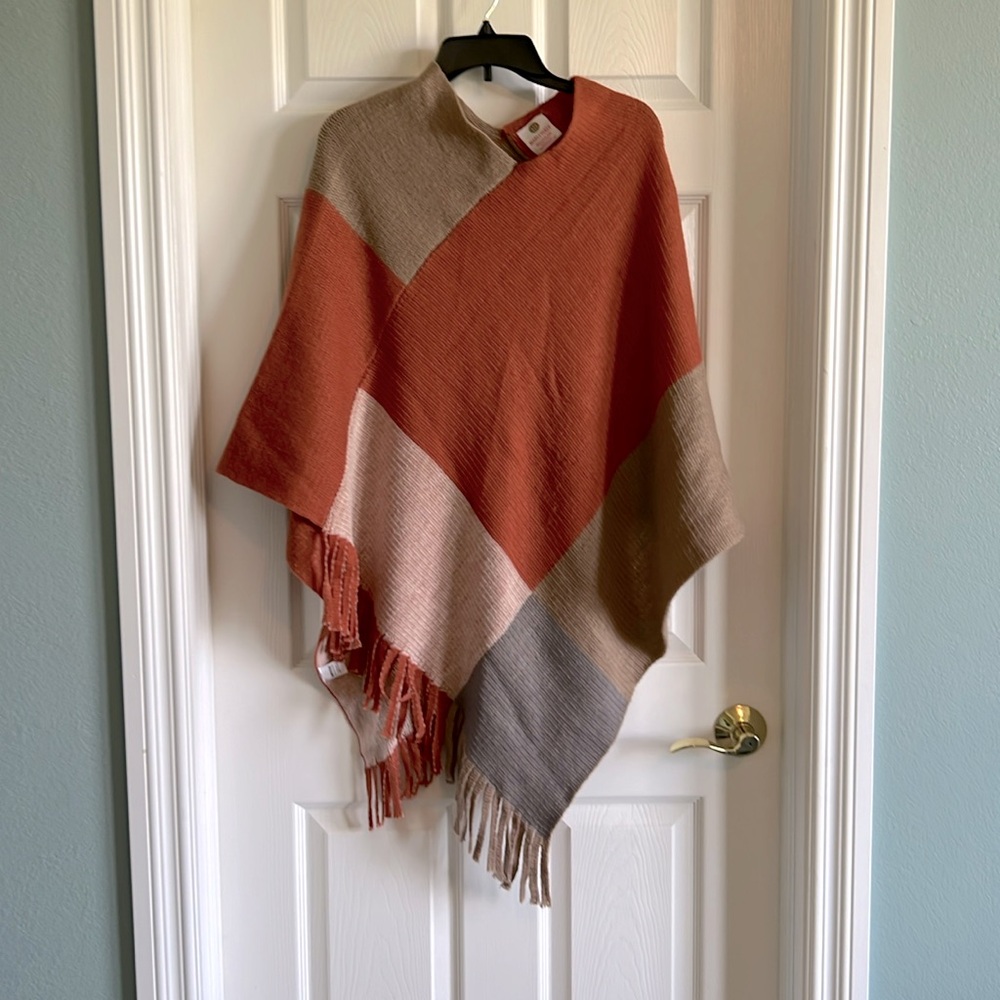 Marleylilly Sweater Poncho Women’s